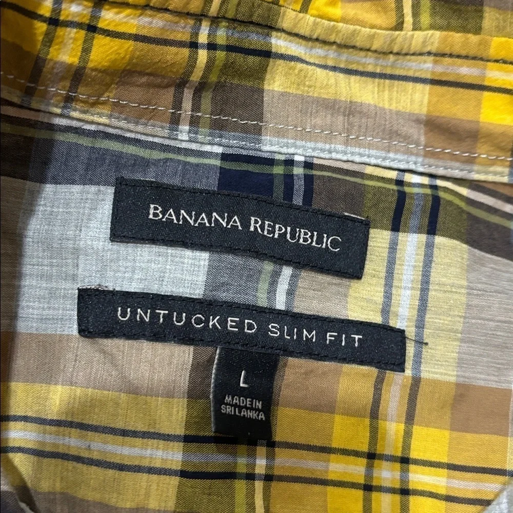 Banana Republic Yellow and Gray Plaid Casual Shirt size large